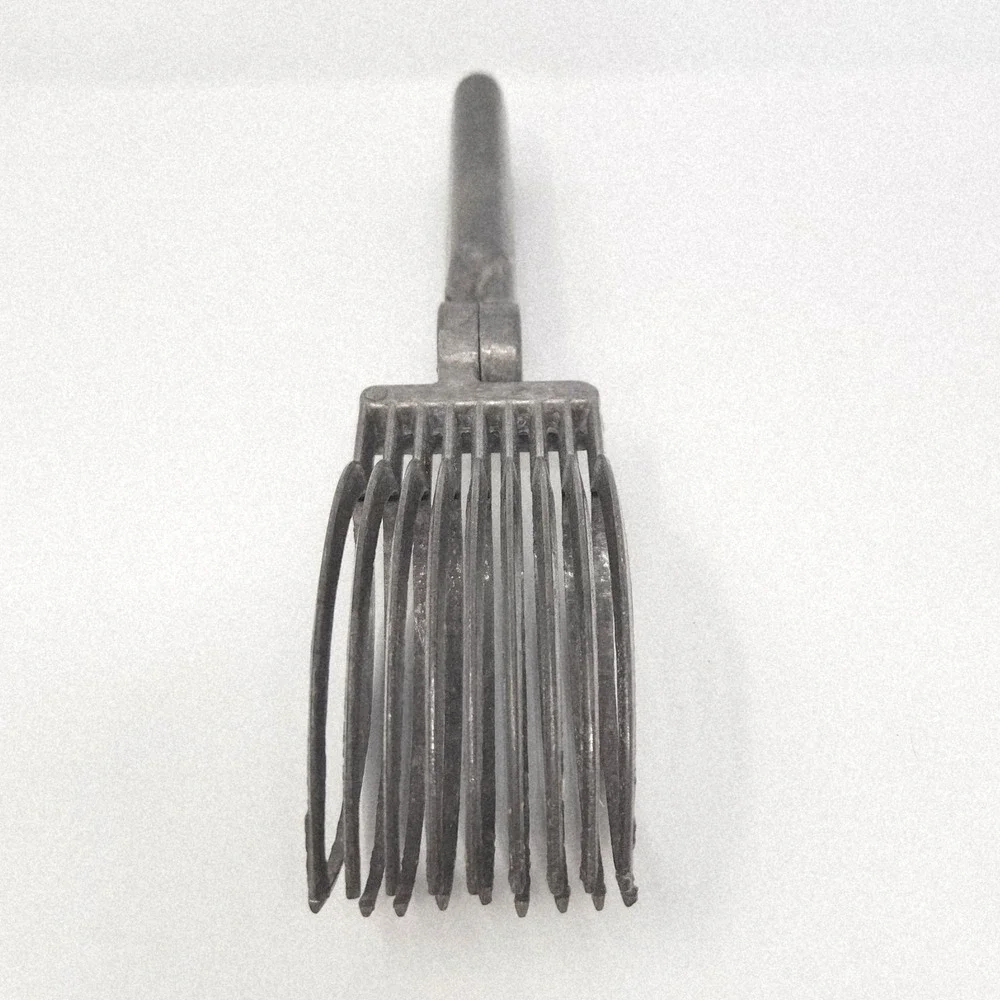 Vintage Alumimum Roast Meat Holder Slicing Aid